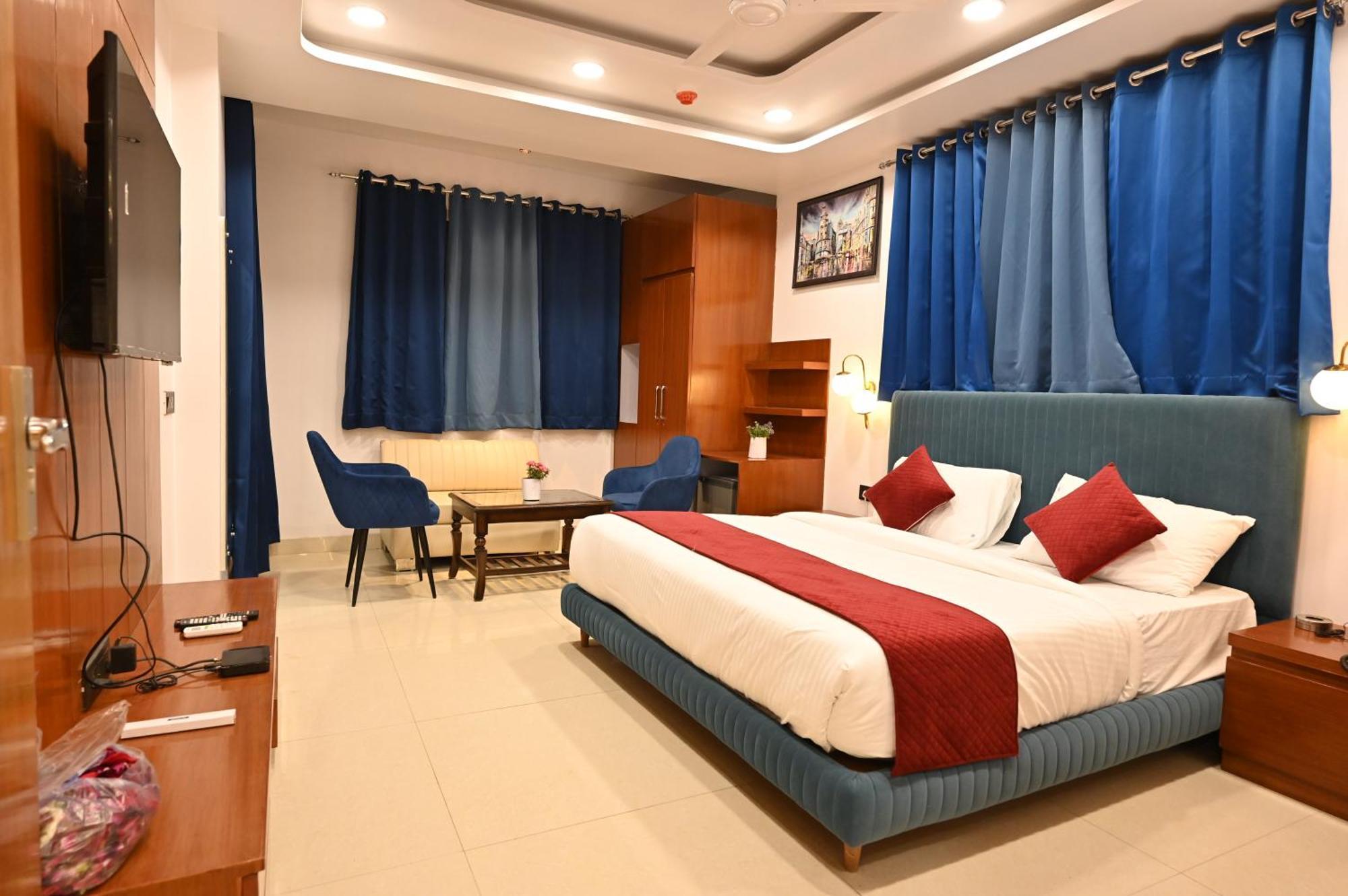 Hotel Down Town Paschim Vihar 德里 外观 照片