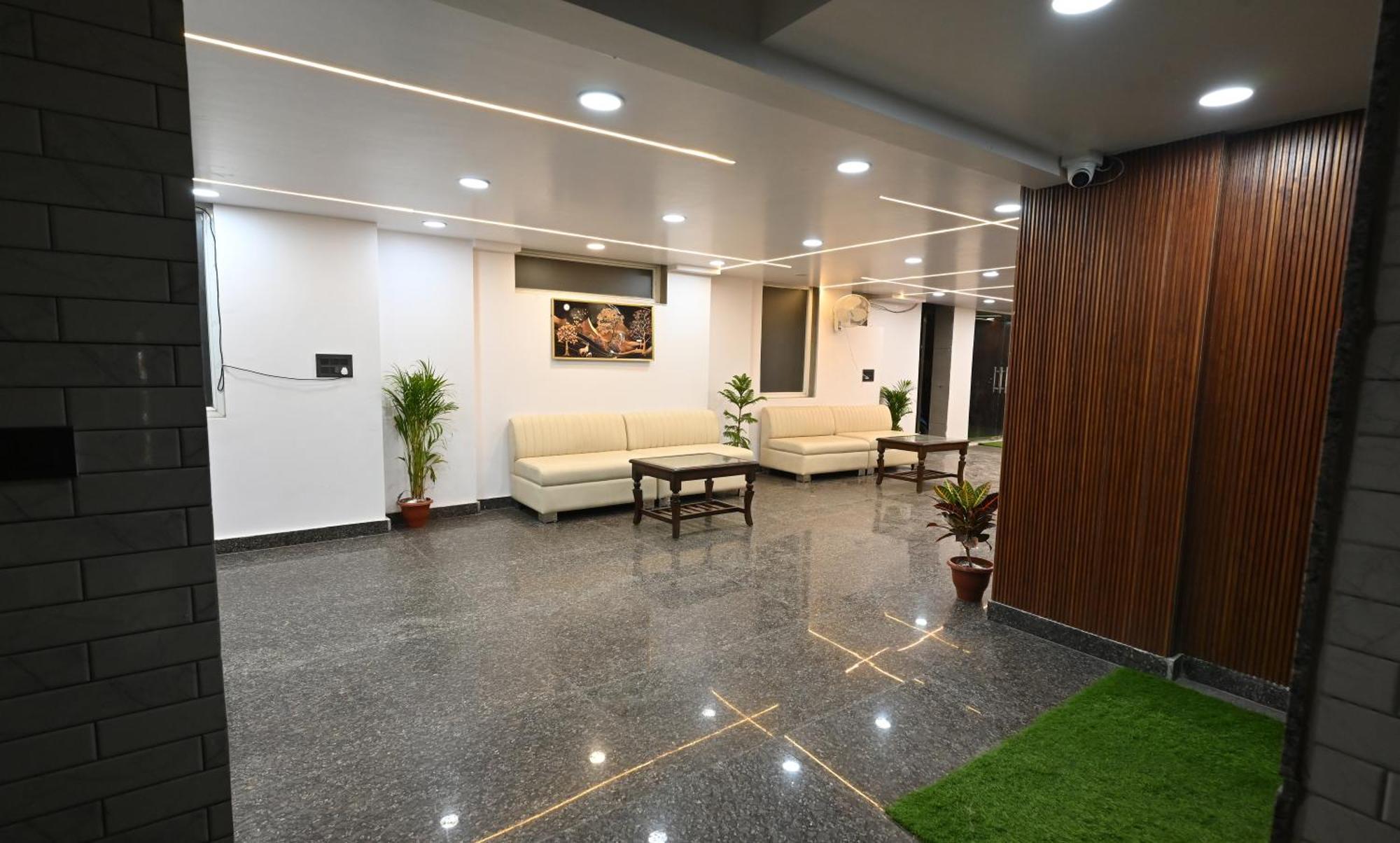 Hotel Down Town Paschim Vihar 德里 外观 照片